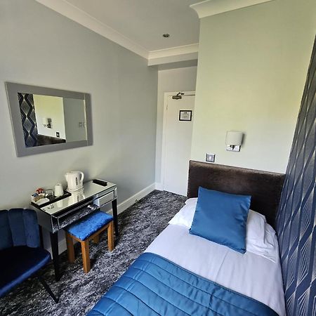 לונדון Mentone Hotel מראה חיצוני תמונה