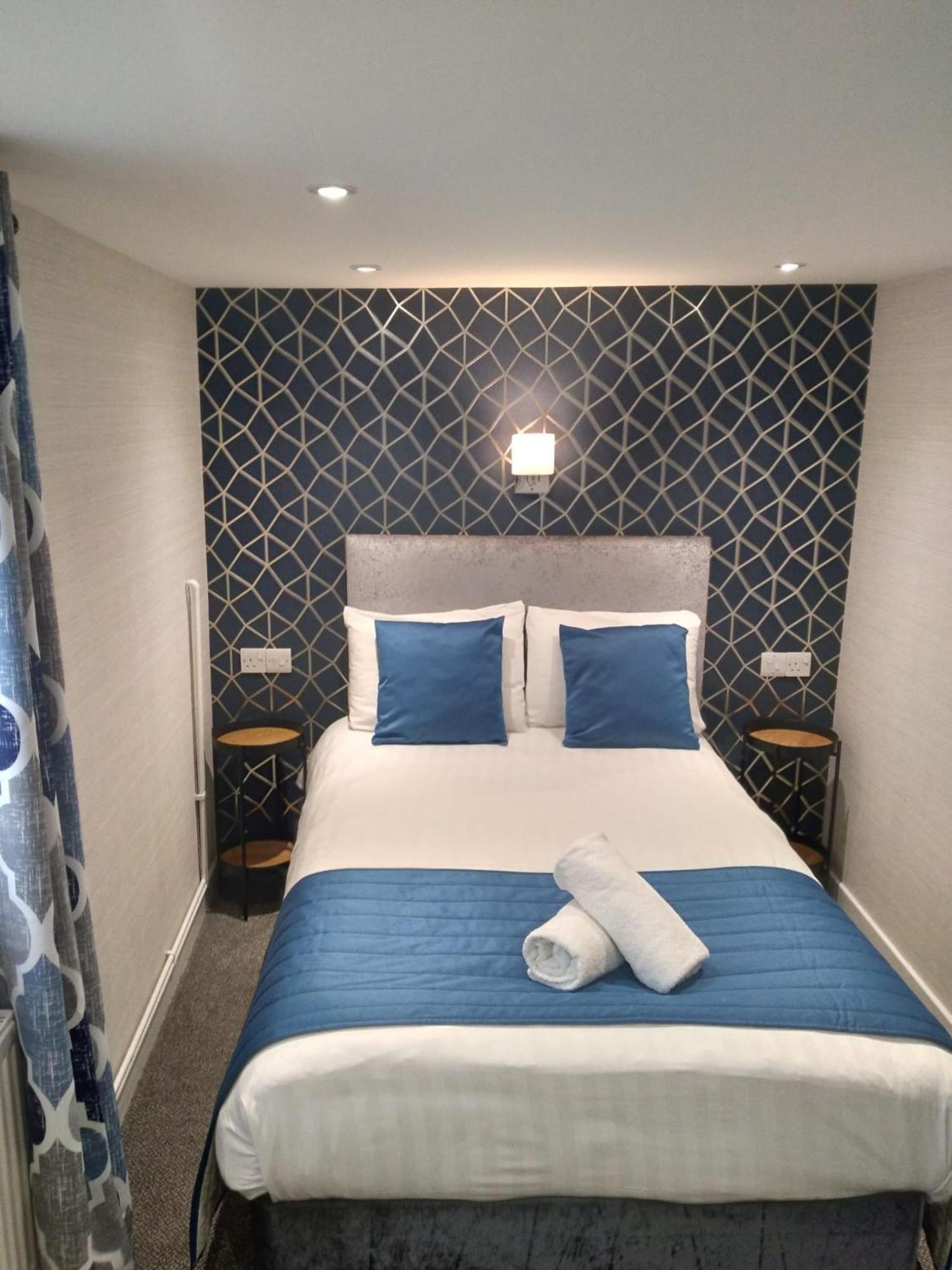 לונדון Mentone Hotel מראה חיצוני תמונה