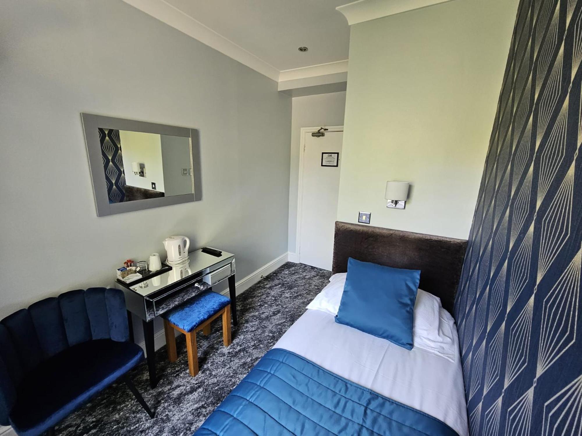 לונדון Mentone Hotel מראה חיצוני תמונה