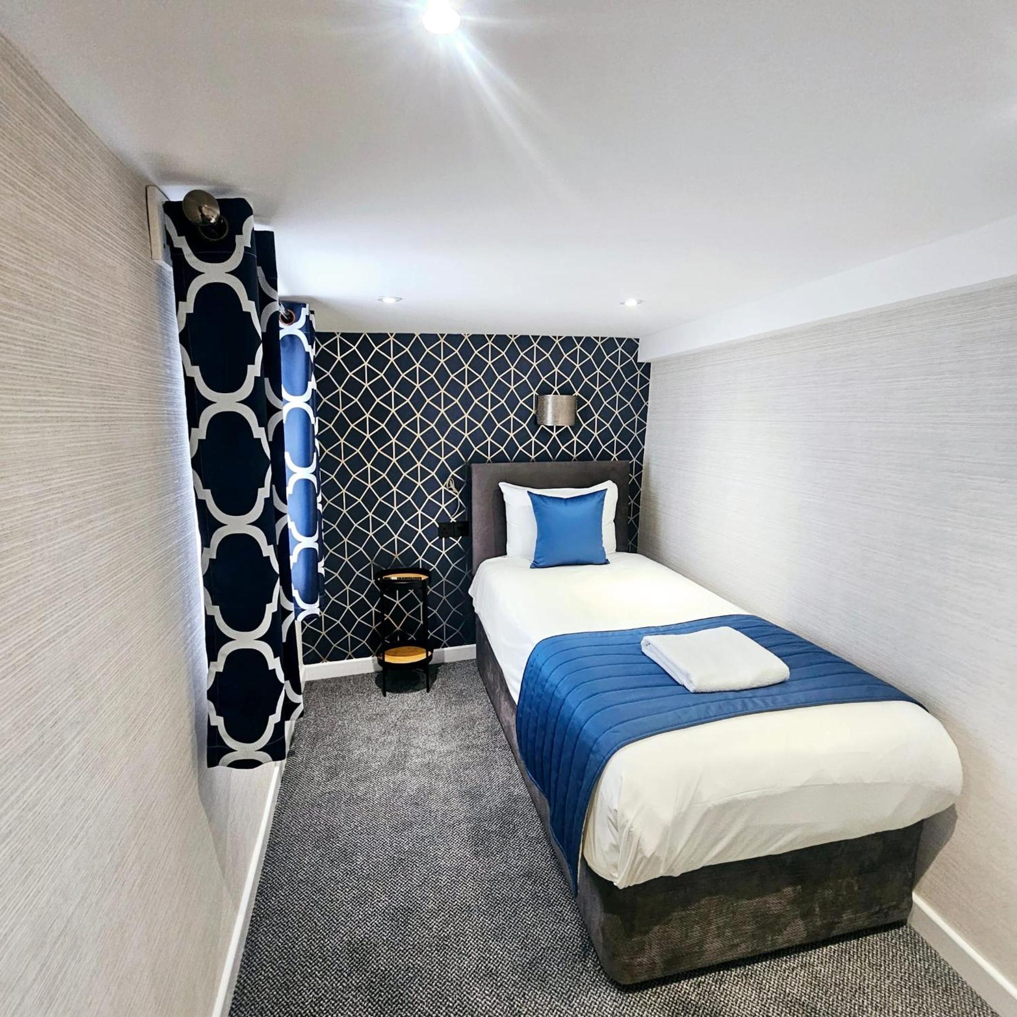 לונדון Mentone Hotel מראה חיצוני תמונה